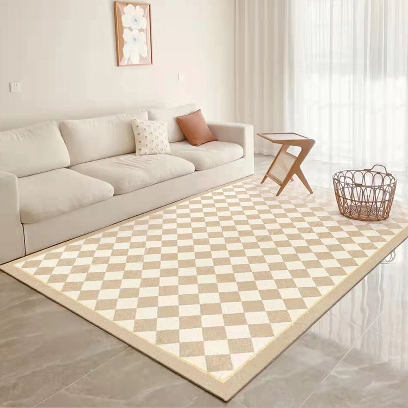 Chic Brown Area Rug Plaid Print Polyester Area Carpet Stain Resistant Rug for Home Decor