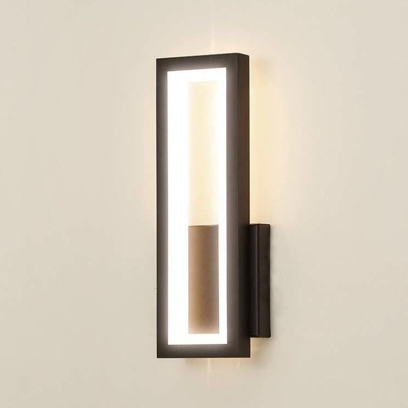Rectangular Shape Wall Lamp Modern Style Metal 1 Lights Wall Light in White/Black