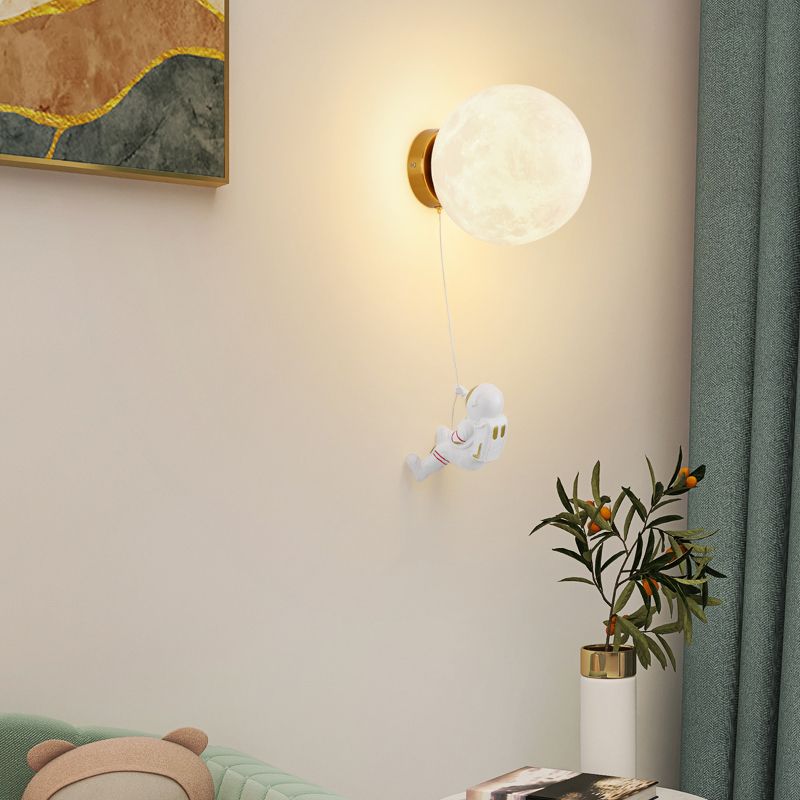 Cartoon Style Iron Wall Light Ball Shape Wall Lamp for Children's Room (Included Doll)