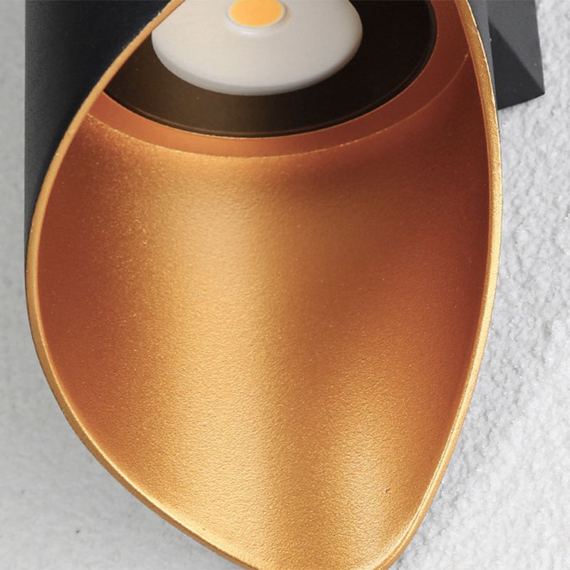 Modern Style Unique Shape Wall Sconce Metal 2 Light Sconces for Corridor