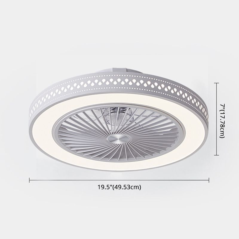 Weiße ausgehöhlte Lüfterlampenleuchte moderne LED-Metall-Halbblüte für Schlafzimmer