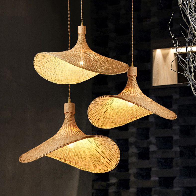 Straw Hat Pendant Light Kit Asia Style Bamboo Restaurant Ceiling Pendant Light in Beige