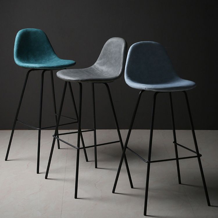 Barhocker im Industriestil mit Eisenbeinen, Thekenhocker für die Küchenbar