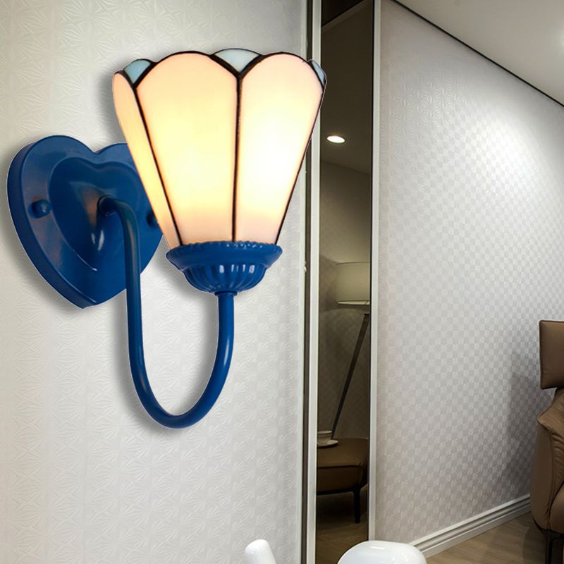 Stained Glass Lily Wall Mount Light Tiffany 1 Head White/Blue/Antique Brass Sconce Lighting for Hallway