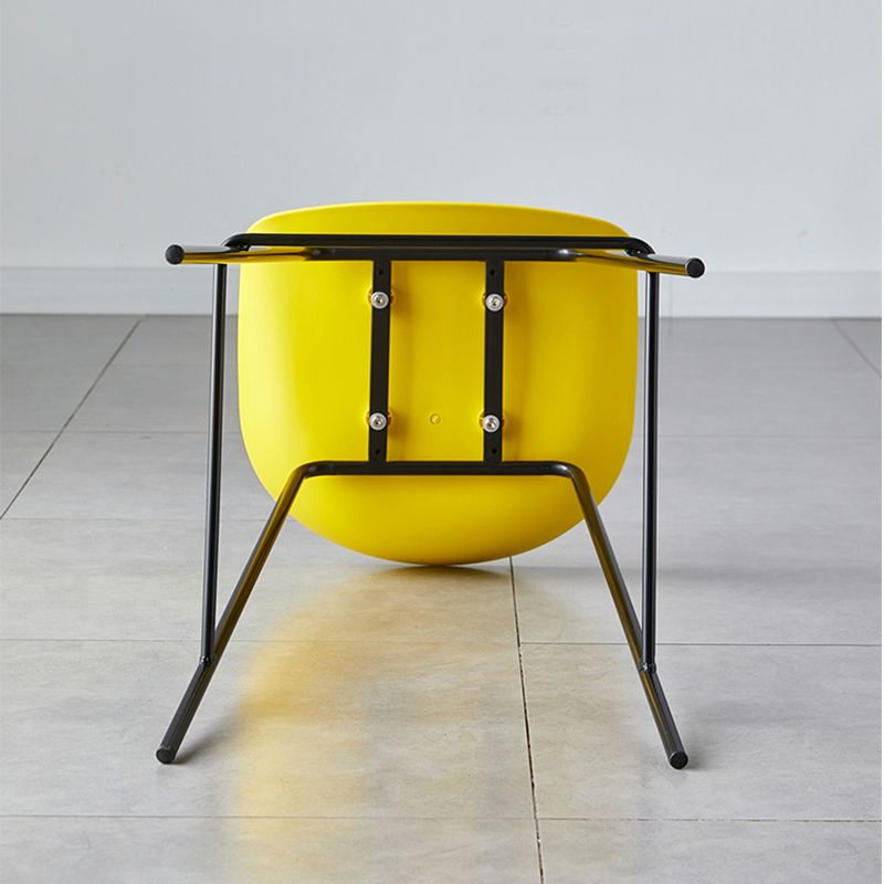 Contemporary Low Back Armless Bar Stool Plastic Bar Stool with Metal Legs