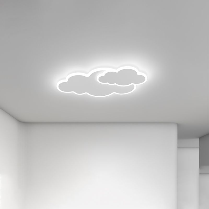 Lampada da soffitto a LED a forma di nuvola bianca con montaggio a incasso in una moderna semplicità in ferro laccato con paralume in acrilico