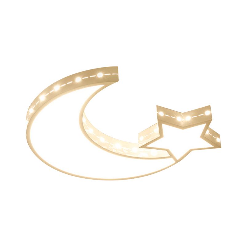 Plafonnier à affleurement en forme de croissant d'étoile creuse en métal pour chambre d'enfant plafonnier LED moderne en blanc