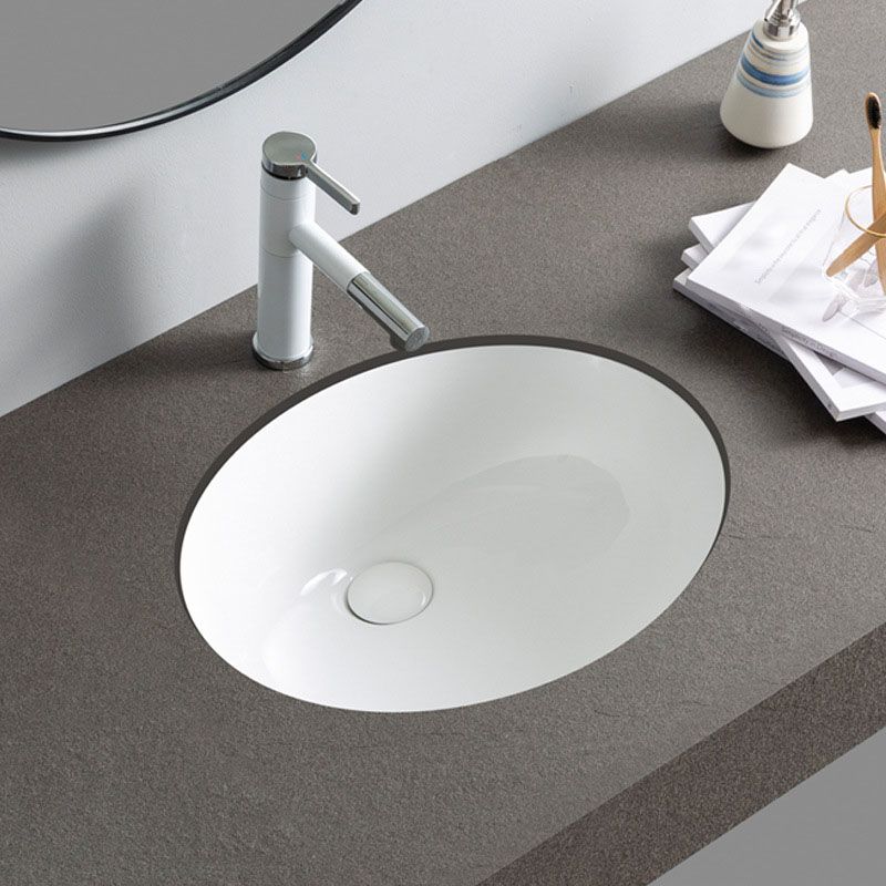 Rectangular and Oval Vessel Sink with No Craftsmanship Basin Sink(Not Including Faucet)