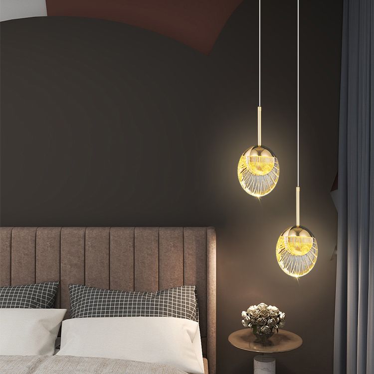 Round Shape Hanging Lights Modern Style Metal Hanging Light Fixtures in Gold