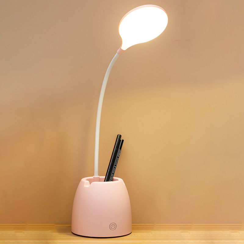 Charakteristische LED -Tischlampe für einfache Stile für das Schlafzimmer zum Lernen zum Lesen