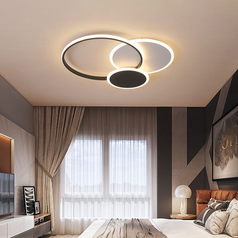 3 lámparas de techo LED circulares cruzadas lámparas de restaurante integradas modernas y simples de galvanoplastia metálica