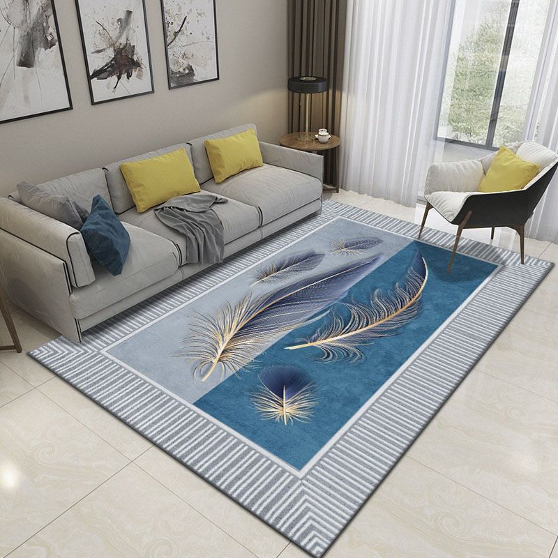 Dark Green Modern Carpet Polyester Feather Carpet Stain Resistant Carpet for Living Room