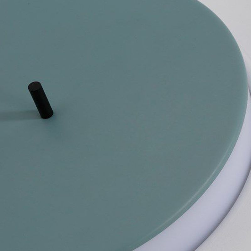Montaje empotrado LED de hierro forjado en lámpara de techo circular acrílica de simplicidad moderna para guardarropa