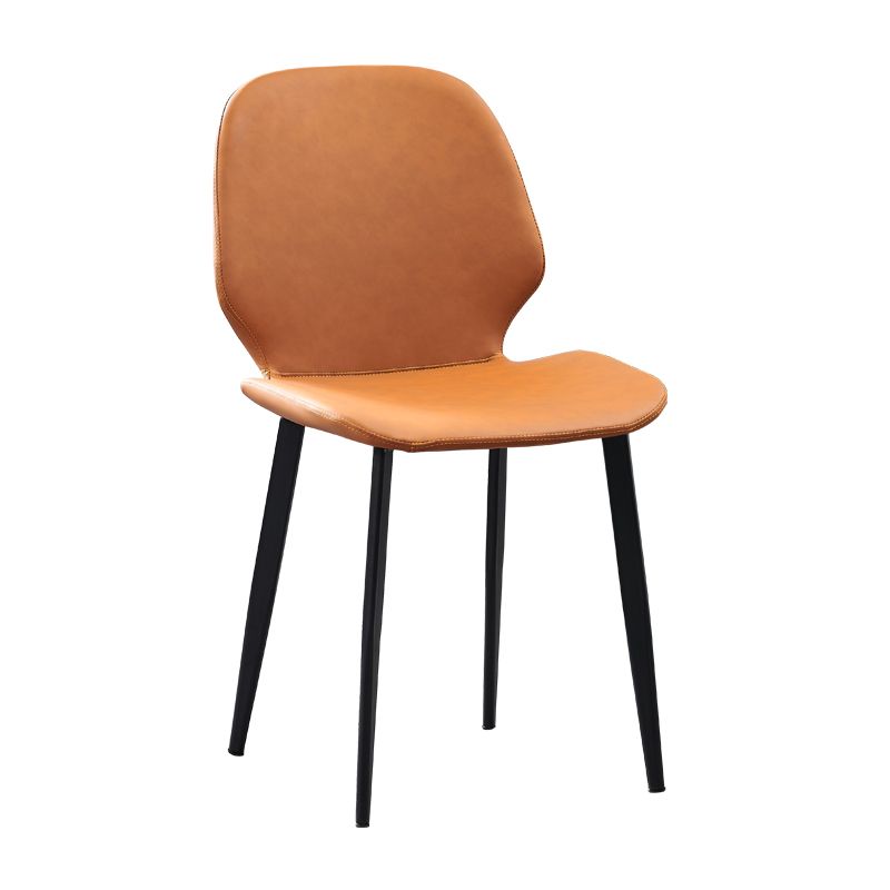 Chaise latérale en cuir de forme de coléoptère de restaurant Wingback finition mate dinant la chaise