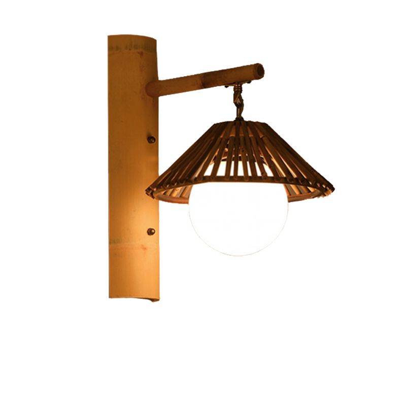 Lámpara de pared marrón de 1 luces de montura de pared de cono de bambú con sombra de pelota de vidrio blanco