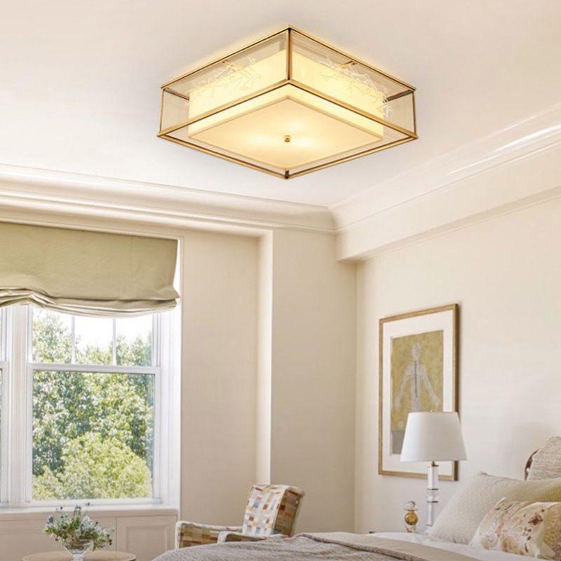 Quadratische Unterputzleuchte im Landhausstil, Deckenleuchte aus Stoff mit Tüllschirm außen in Gold