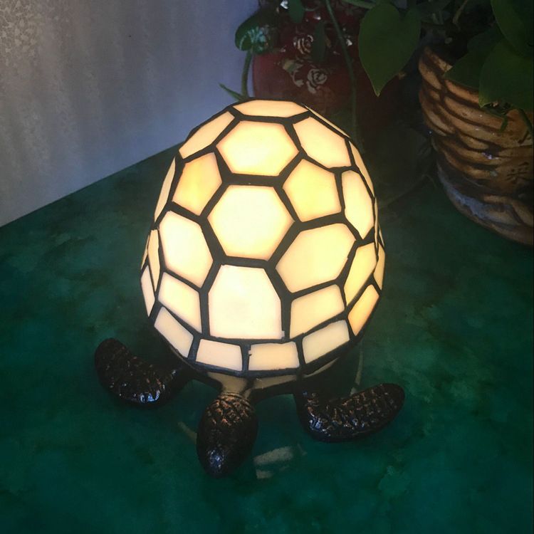 Turtle Nightstand Lamp Single-Bulb Stained Glass Tiffany-Style Table Light Ideas for Restaurant
