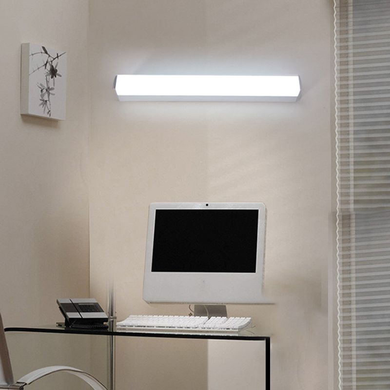 Modern Style Strip Wall Light 1 Light LED Mirror Light in Silver for Toilet