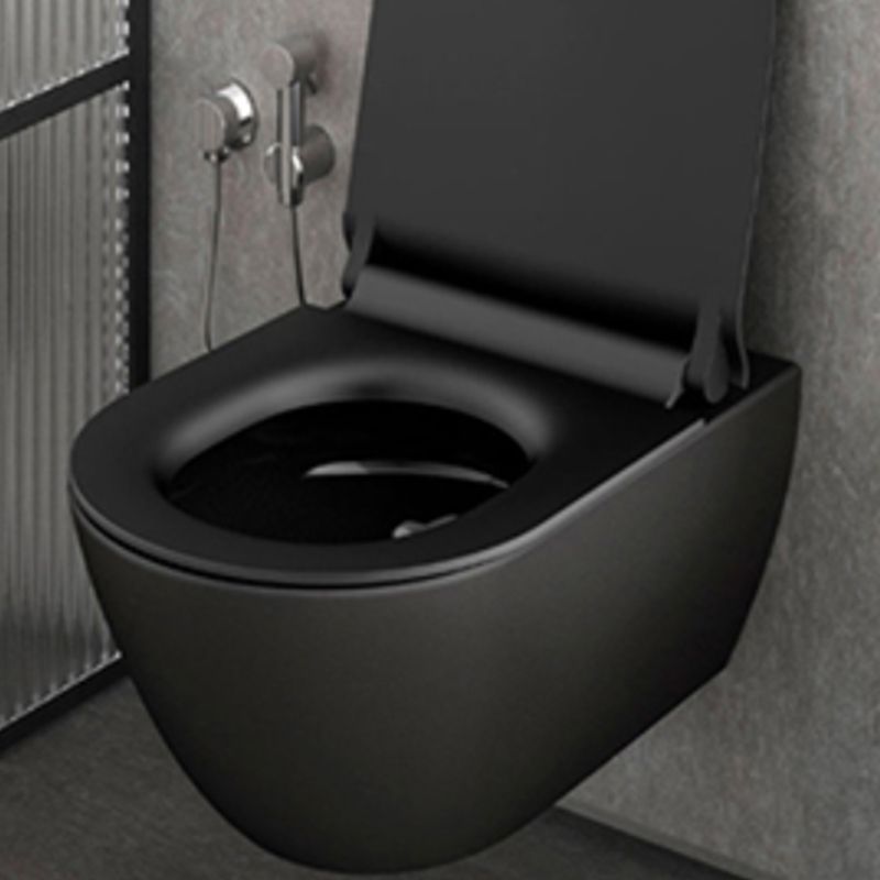 Contemporary Wall Hung Flush Toilet Ceramic Urine Toilet for Bathroom
