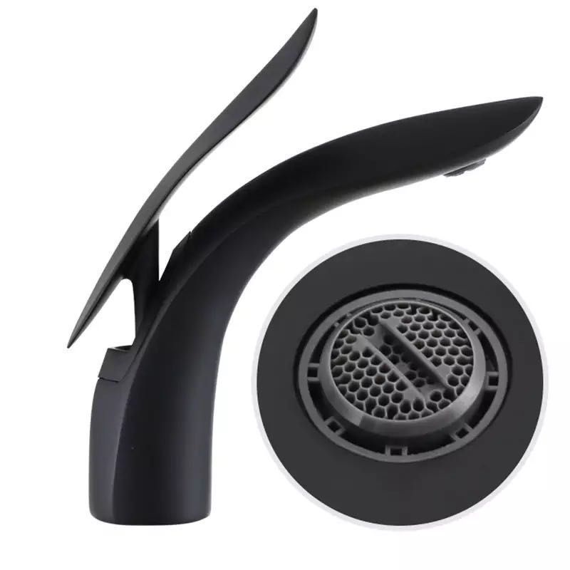 Light Luxury Vessel Faucet Single Hole Faucet Lever Handle Bathroom Faucet