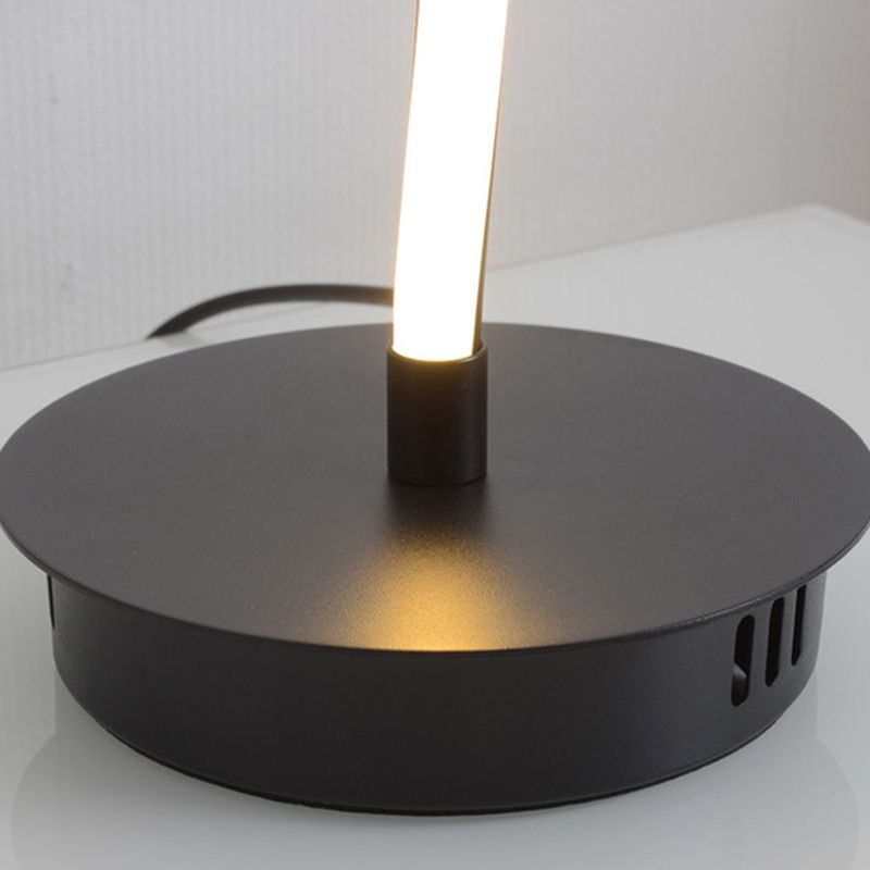 Twist Metal Floor Light Modern Style 1 Light Floor Light Fixtures