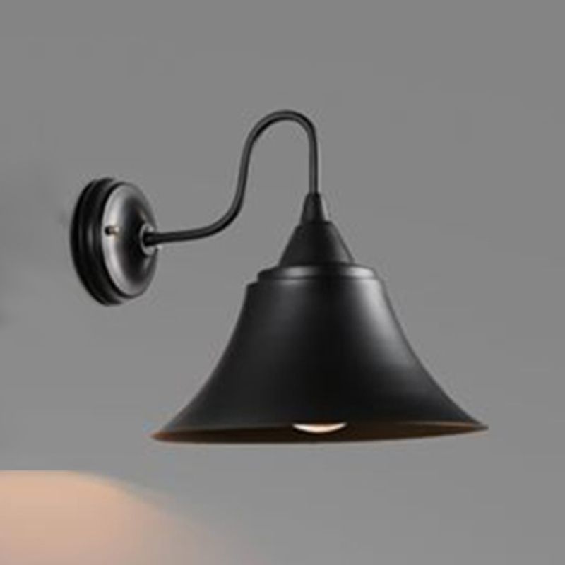 Fun a monte industriale a monte industriale di foglie di illuminazione a parete ombreggiata in metallo