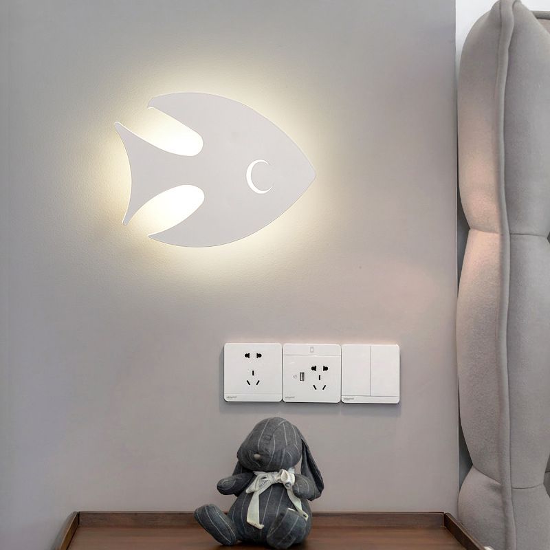 Unique Shade Single Light Wall Sconce Kids Style Metal Wall Mount Light Fixture