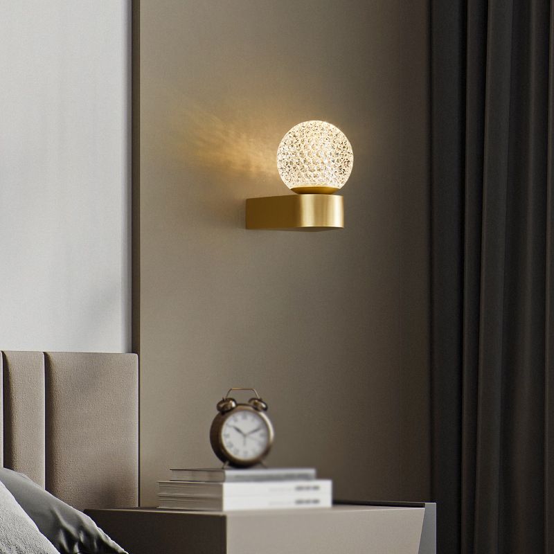 Metal Globe Sconce Light Modern 1-Light Sconce Light Fixture for Bedroom