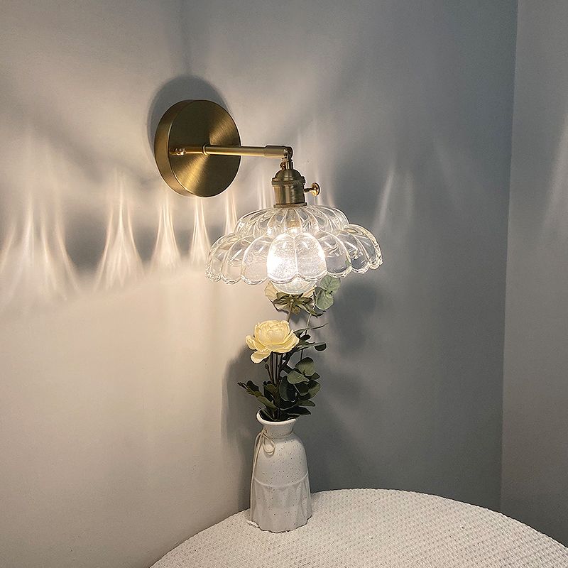 1 Light Geometric Wall Mounted Light Fixture Industrial Style Glass Wall Sconce Lights in Gold