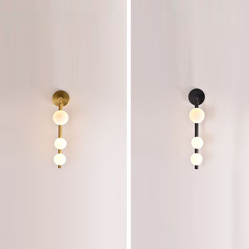 Ball Shape Vanity Lamp Modern Style Metal 3 Lights Bath Light in Black/Gold