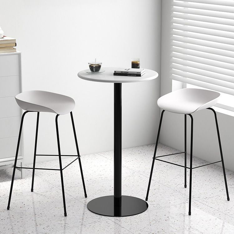 Contemporary Style Bar-stool Plastic Counter Bar Stool with Metal Legs for Kitchen