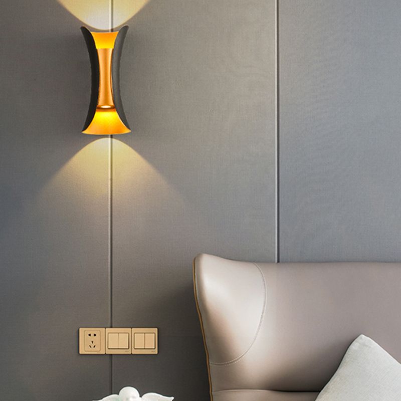 Estilo moderno Luz de pared de aluminio Geométrica 2 luces LEA LED LEA LEA EN NEGRO PARA EL AUTO