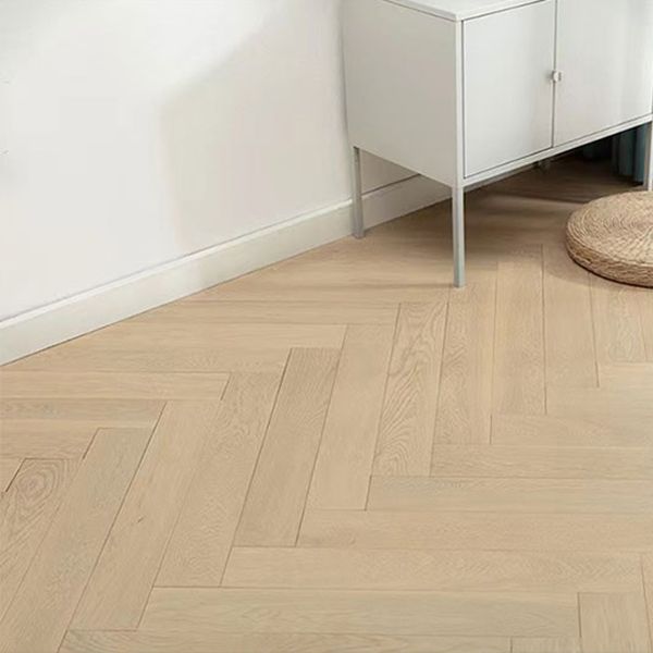 Contemporary Laminate Flooring Solid Wood Laminate Flooring with Light and Dark Color