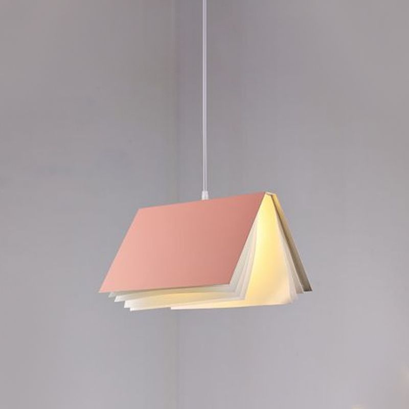 Lámpara de colgante de macarrones de hierro ligero de color colgante artístico moderno con telas