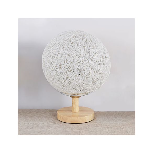 Lampada da tavolo intrecciata a mano rattan Contemporary 6 "/7" W 1 Lulb Light/Red Table Light con ombra globale e base in legno