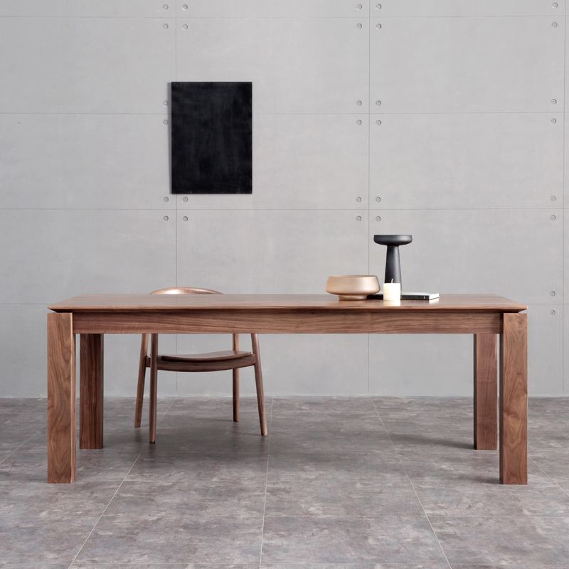 Rechteck brauner Ton Esstisch Massivholz Tisch minimalistisch mit 4 Beinen