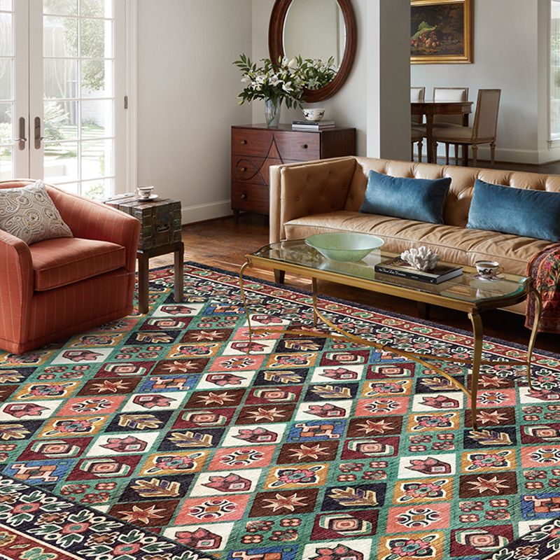 Traditional Living Room Area Carpet Antique Pattern Polyester Area Rug Stain Resistant Rug