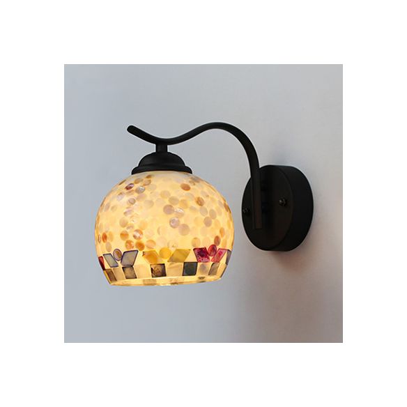 1 Head Sphere Wall Light Fixture Tiffany Beige/Beige-Red Stained Shell Sconce Lighting with Curved Arm