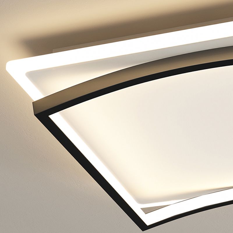 Iluminación de montaje empotrado Simplicity con luces de techo LED empotradas con pantalla acrílica