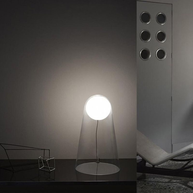 Mesa cónica minimalista Lámpara de noche de viernes de vidrio transparente con sombra modo en el interior