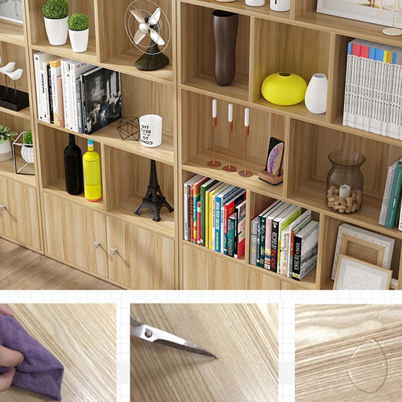 Closed Wooden Bookshelf Modern Home Living Room Standard Bookcase with Door