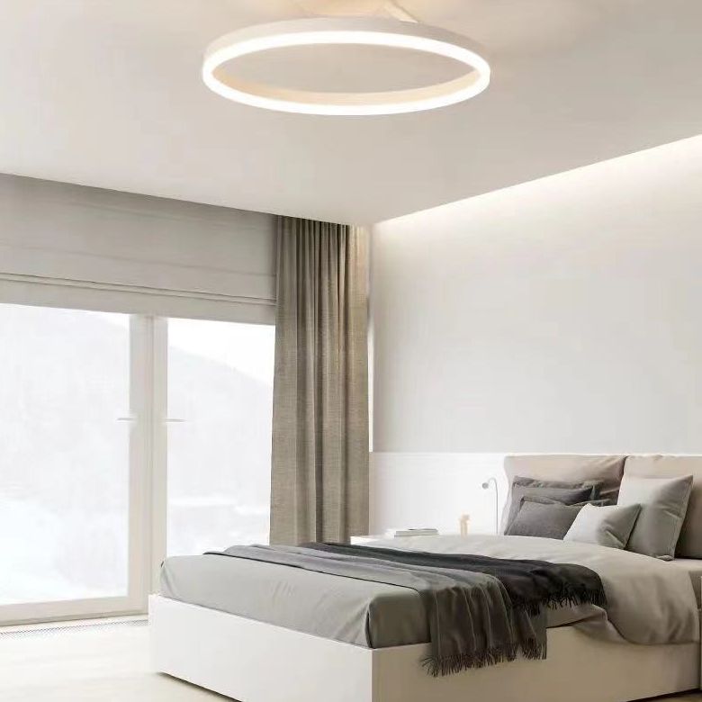 Ronde semi-inbouwverlichting Hedendaagse metalen plafondlampen voor slaapkamer