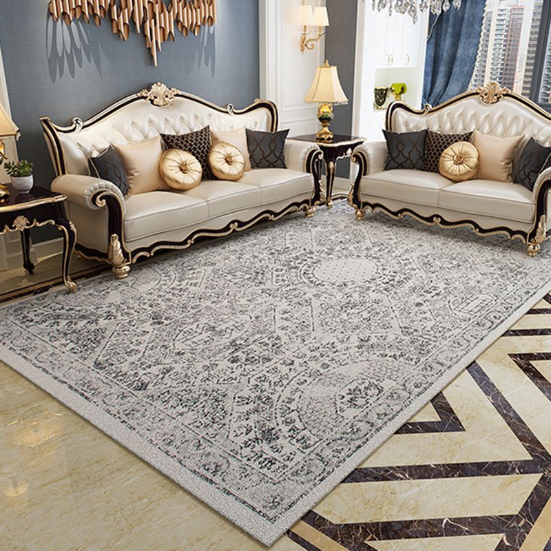 Antique Ethnic Indoor Rug Distressed Flower Print Carpet Non-Slip Backing Rug for Home Decoration