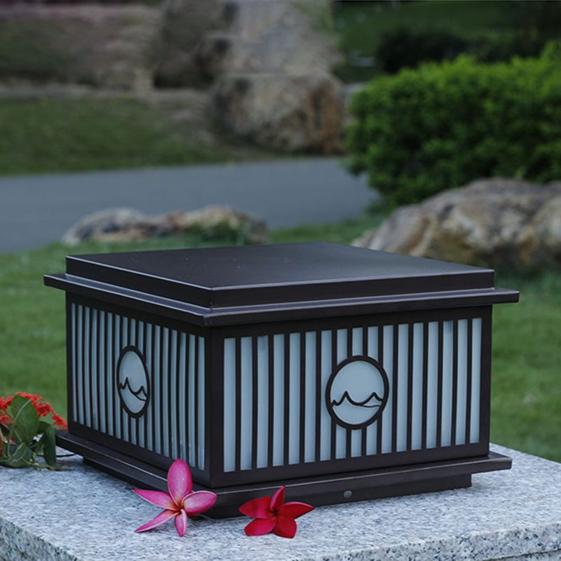 Metal Rectangle Shape Outdoor Light Modern 1-Light Solar Pillar Lamp in Black