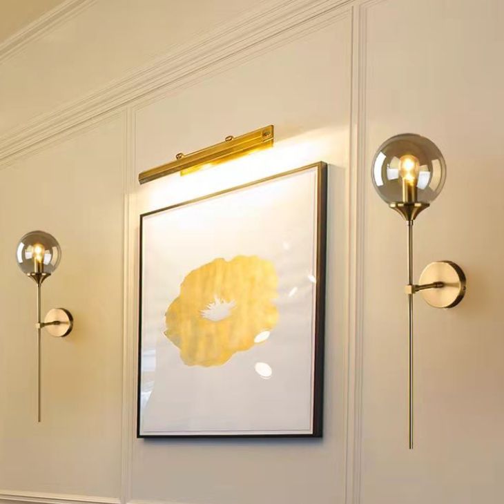 Metal Wall Sconce Modern Ball Shape Vanity Lamp with Glass Shade for Bathroom