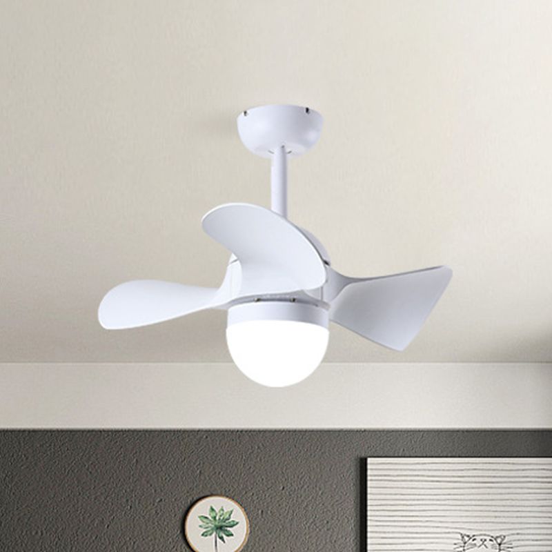 Kuppel Speisesaal LED Deckenventilator Acryl 3 Klingen Nordic Semi Mount Lighting in Weiß, 23 "Breite