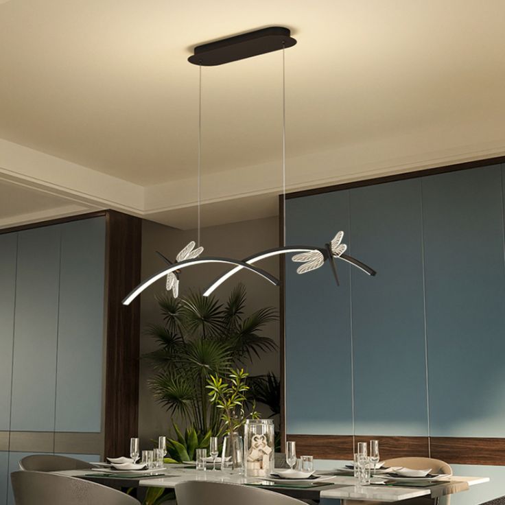 4 Leichte lineare Libelle Insel Lichter moderne Kronleuchter Metal Island Lighting