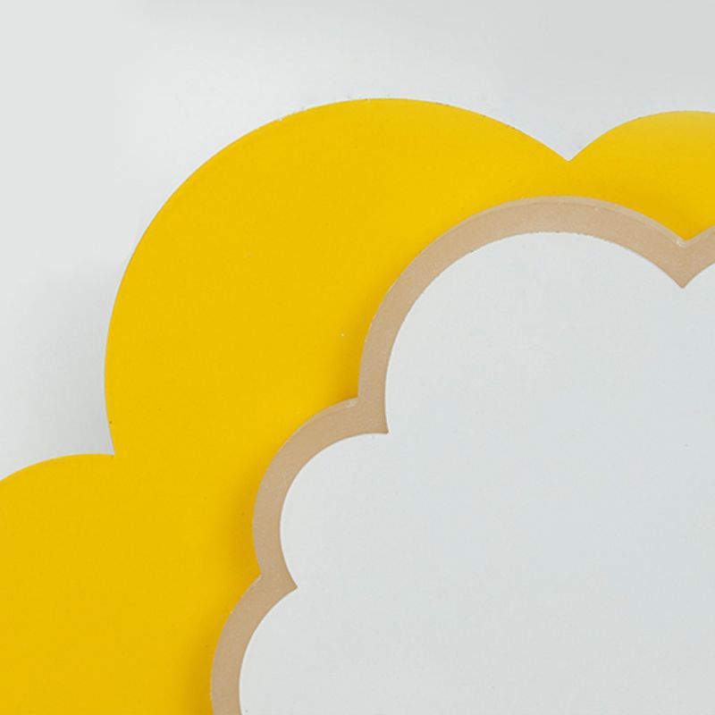 Modern Style Unique Shape Wall Sconce Metal Wall Light for Bedroom