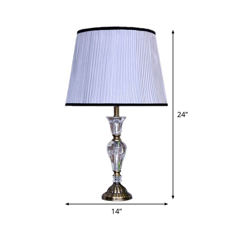 Lampada da scrivania moderna a botte in tessuto con 1 lampadina piccola in viola chiaro con base in metallo