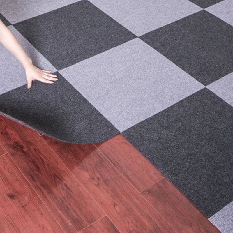 Non-Skid Level Loop Carpet Tile Multi-Color Self Adhesive Indoor Office Carpet Tiles